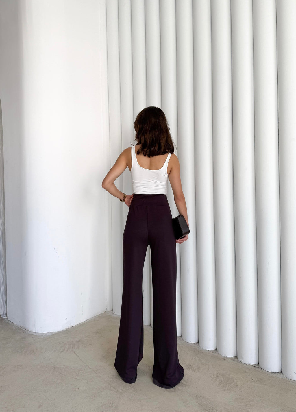 Kadın Kahverengi Renk Modal Kumaş Bol Paça Yumuşak Dokulu Yüksek Bel Likralı Pantalon